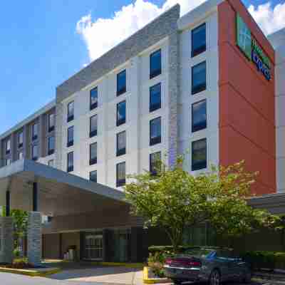 Holiday Inn Express Towson- Baltimore North, an IHG Hotel Hotel Exterior