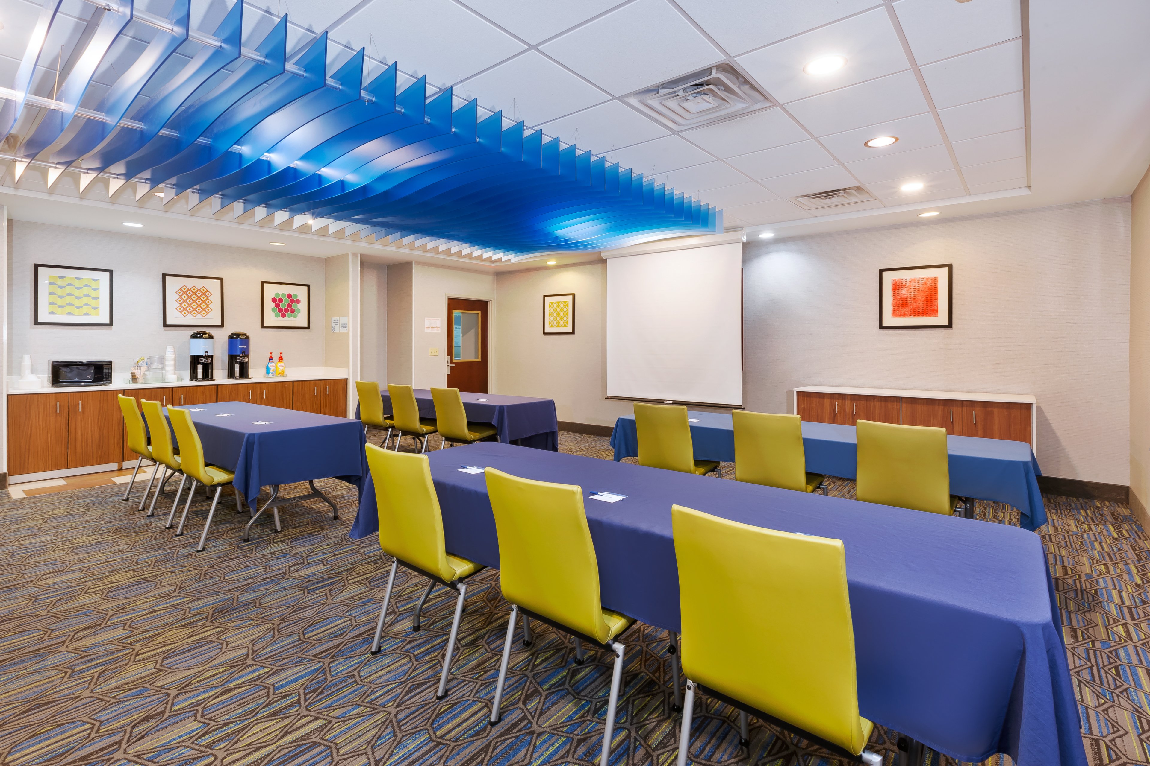 Holiday Inn Express Hotel & Suites Cleveland-Richfield, an Ihg Hotel