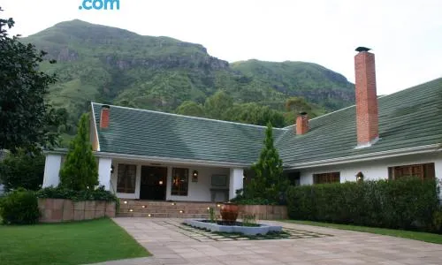 Champagne Castle Hotel