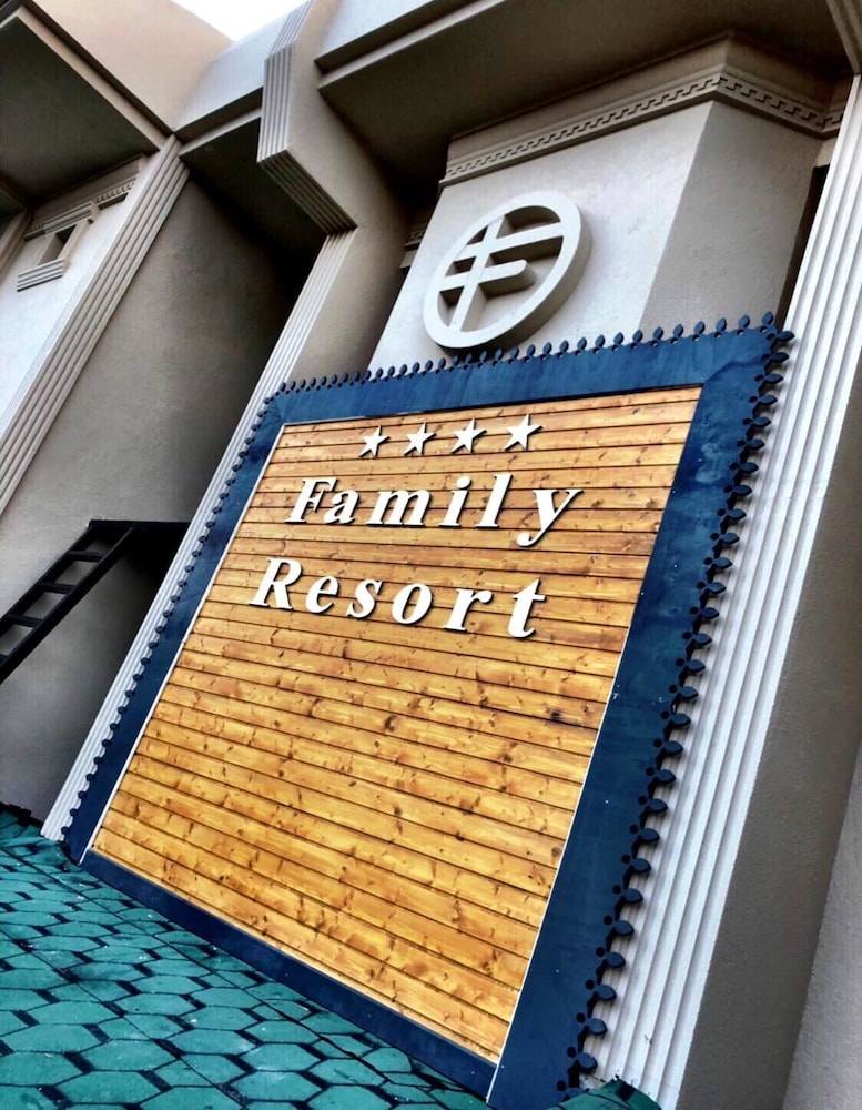 Family Resort Hotel