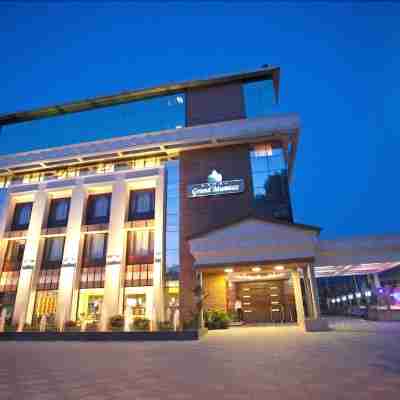 Radisson Srinagar Hotel Exterior