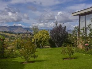 Clarens Retreat