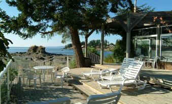 Pacific Shores Resort & Spa