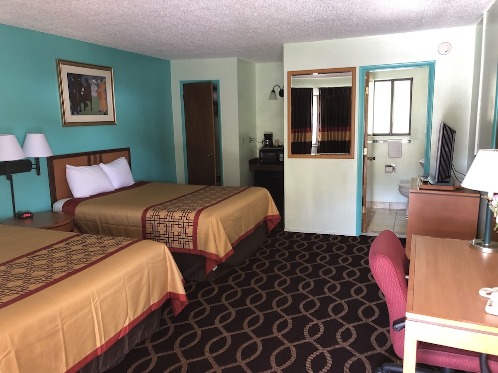 Klamath Motor Lodge