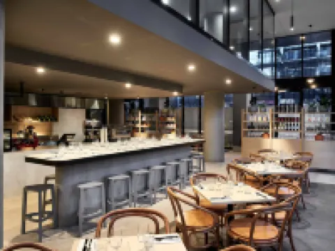 มิดไนท์โฮเทล ออโตกราฟคอลเลกชั่น โรงแรมในBraddon