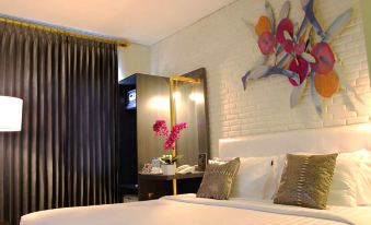 Couleur Hotel Jakarta - Housity
