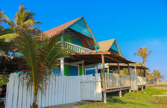 蔚藍海洋小屋酒店