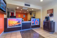 Motel 6 Jurupa Valley, CA - Riverside West Hotels in Fontana