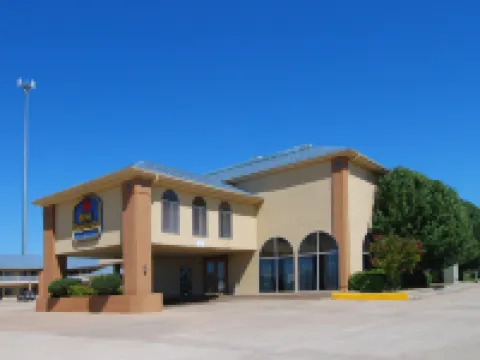 Quality Inn & Suites Owasso US-169 Hotels in Owasso