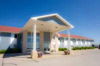 Alliance Hotel & Suites, a Howard Johnson by Wyndham Hotels in 