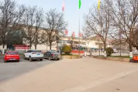 Huaxiang Hotel - Parkplatz