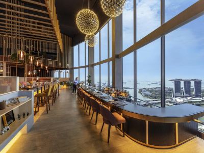 レストラン スイソテル ザ スタンフォードの写真