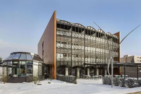 Newstar Hotel (Free Parking) Отели в г. Херизау