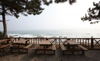 Yeongdeok Ocean View Pension