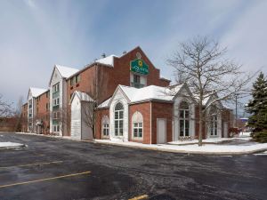 La Quinta Inn & Suites by Wyndham Cleveland Macedonia