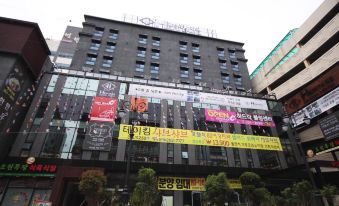 Changwon Sangnamdong Heritage Hotel