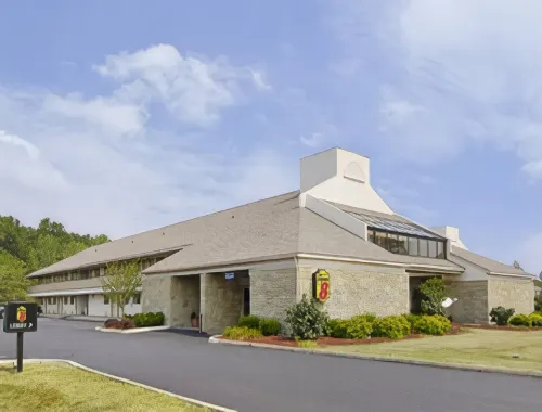 WestSpring Inn - Westlake Cleveland Hotels in Westlake