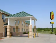 Super 8 by Wyndham Winfield/Quail Ridge Area Hotel a Winfield