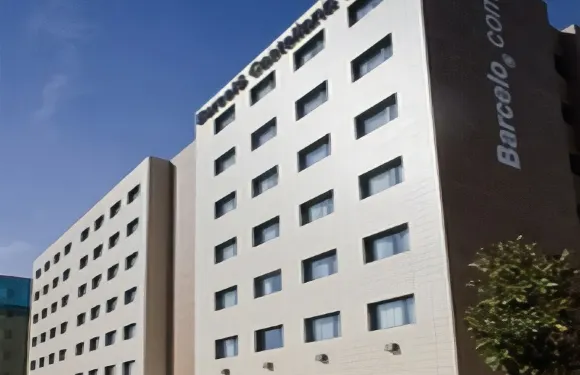 北卡斯特拉納中心酒店