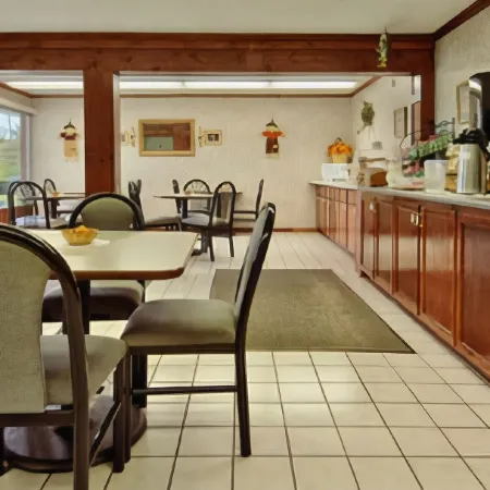 Days Inn by Wyndham Jellico - Tennessee State Line