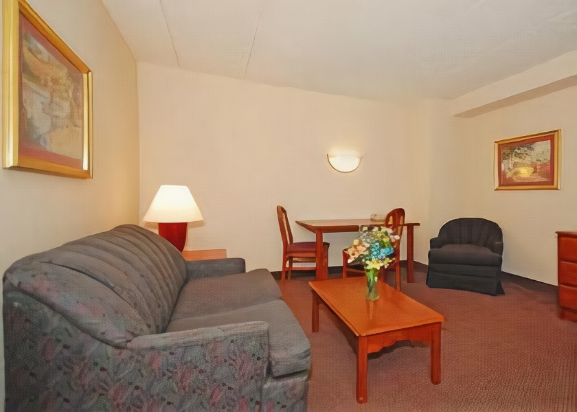 Best Western Plus Arbour Inn and Suites