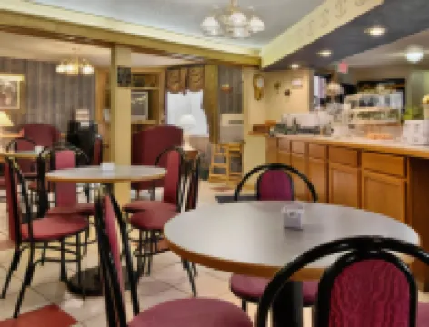 Super 8 by Wyndham North Platte