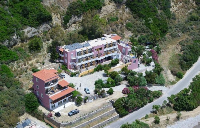 Thalassa House Apartments