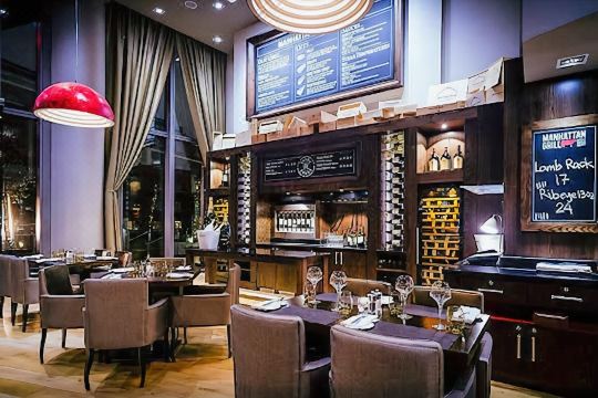 1. 런던 메리어트 ..