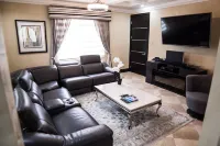 Orchids & Palms Villa