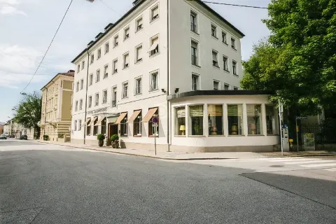 Boutique Hotel & Villa Auersperg