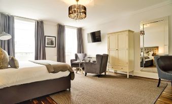 Luxury George Street Apartments: Forth Suite