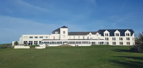 The Cliff Hotel & Spa Hôtels à : Llechryd