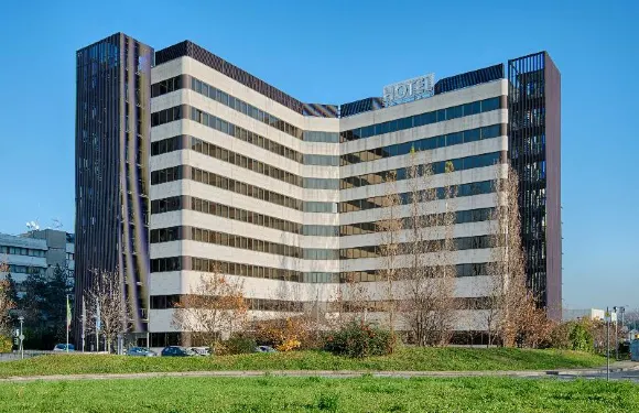 博洛尼亞維拉諾瓦NH酒店