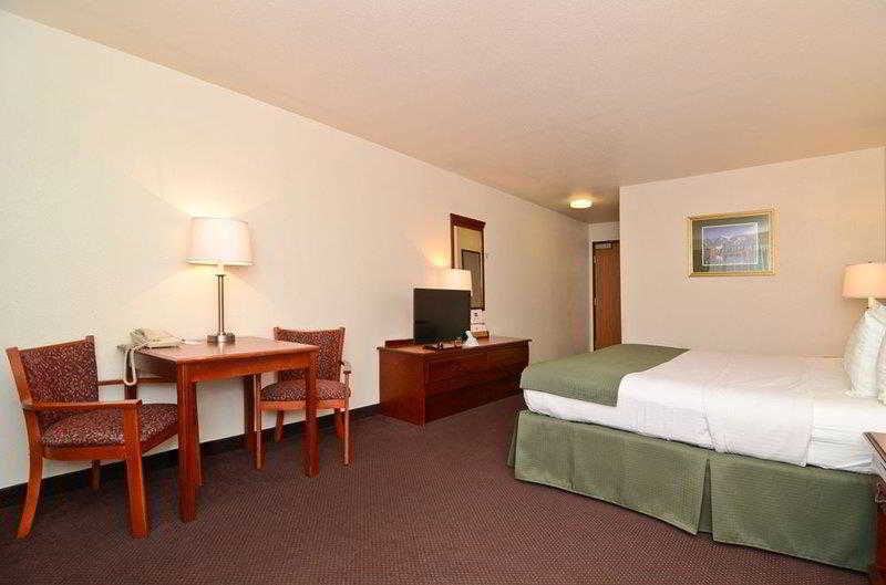 Best Western Firestone Inn & Suites