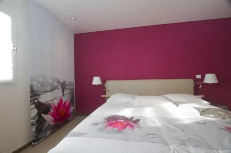 Hôtel Novalis Quimperlé Отели в г. Редене