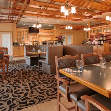 Invermere Inn