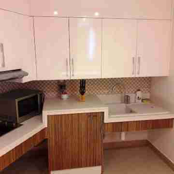 Coral Muscat Hotel & Apartments Rooms