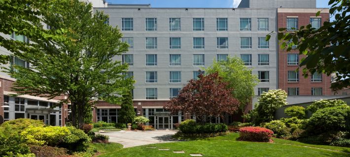 Le Meridien Boston Cambridge Hotels in Middlesex County