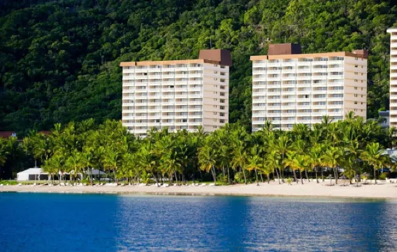 휘트선데이 아파트먼츠