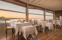 The Albatroz Hotel - breakfast