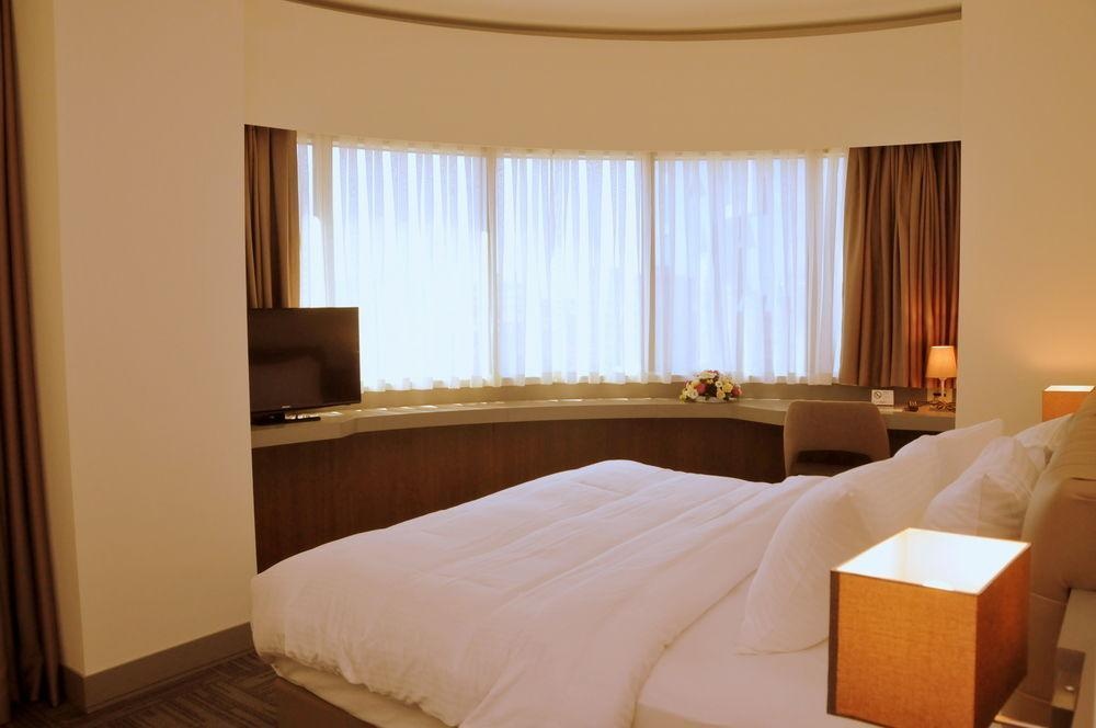 Plus Hotel Bostanci Atasehir