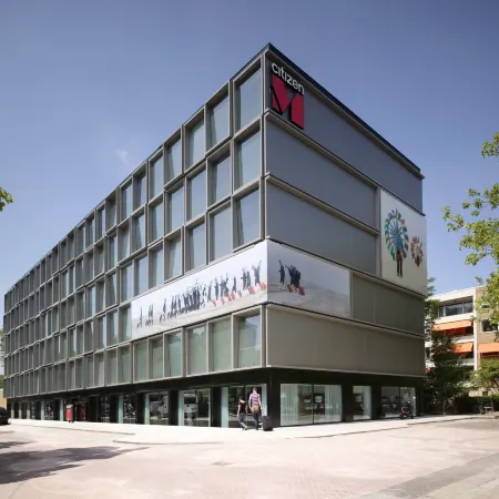CitizenM Amsterdam South Отели рядом с достопримечательностью «Зяудерамстел»