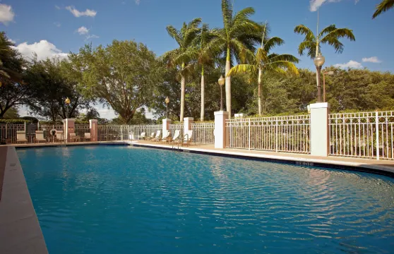 黎明城索格拉斯米爾斯希爾頓逸林酒店