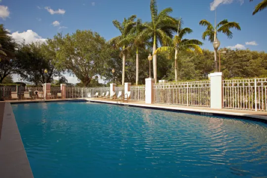 DoubleTree by Hilton Sunrise - Sawgrass Mills