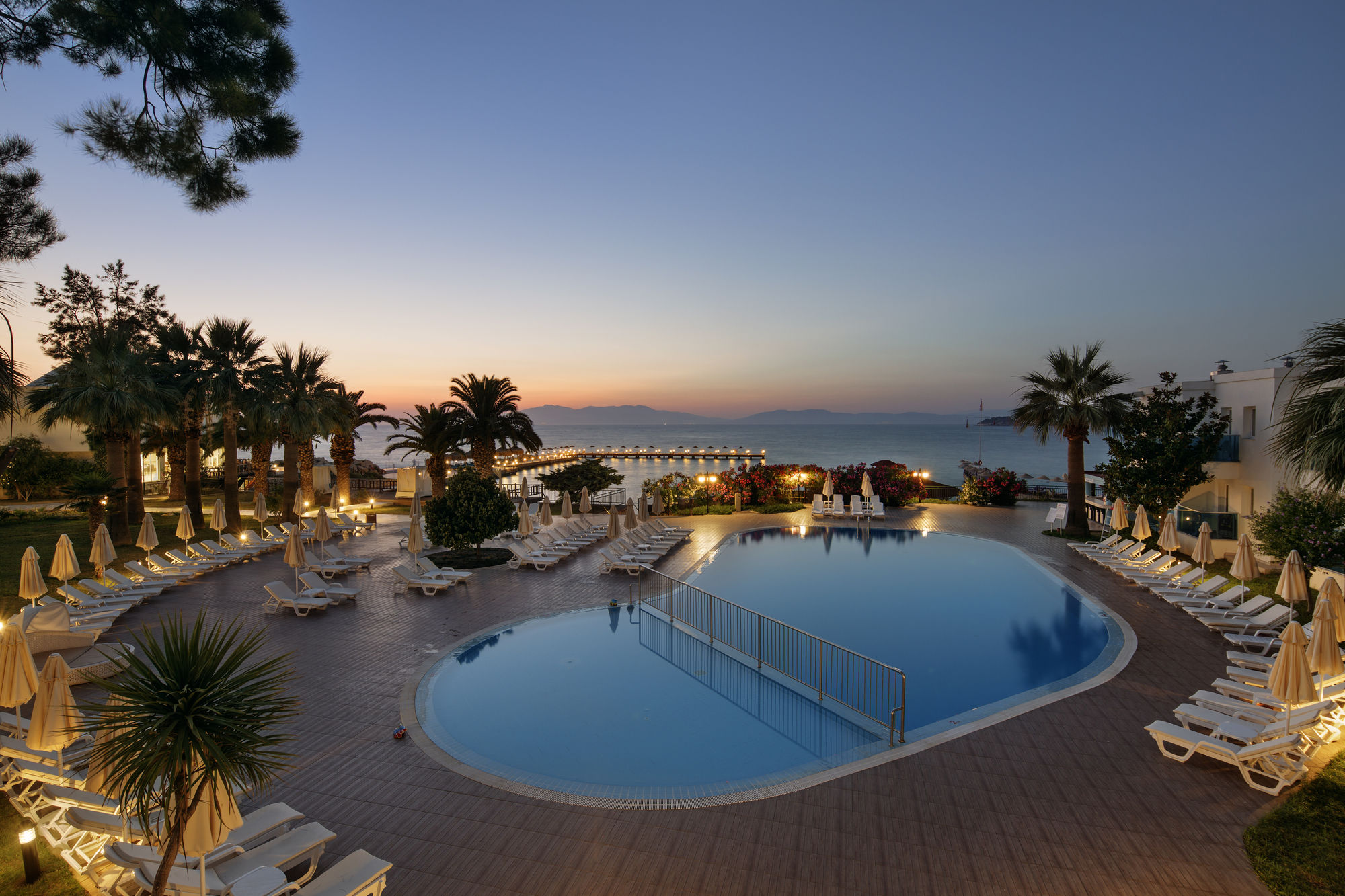 Le Bleu Hotel & Resort Kusadasi - Ultra All Inclusive