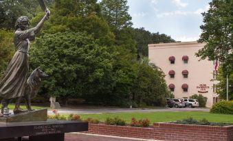 Olde Harbour Inn, Historic Inns of Savannah Collection