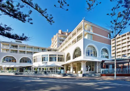 Crowne Plaza Terrigal Pacific Отели в г. Копакабана