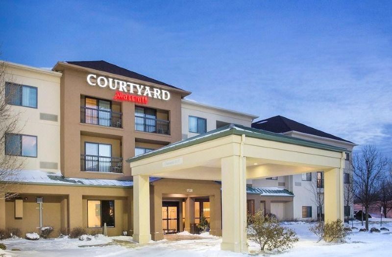Courtyard Peoria