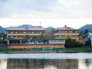 Hotel Petén Espléndido