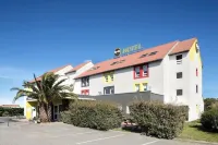 B&B Hotel Perpignan Nord Aéroport فنادق في Claira